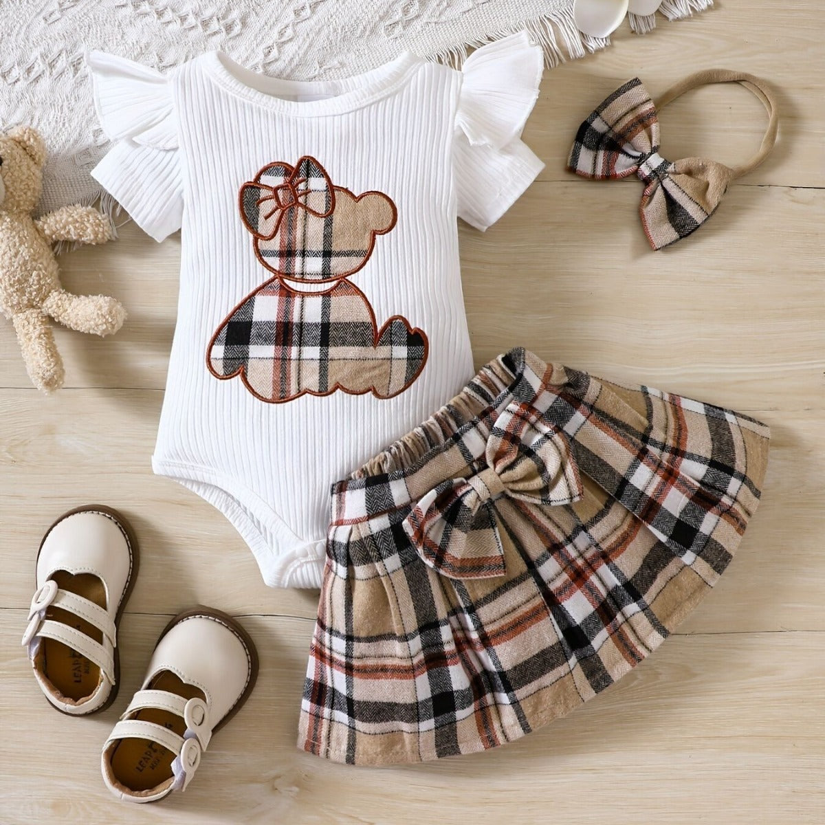 Newborn baby girl's summer 3 piece set,t-shirt bodysuit with style teddy bear,plaid skirt and plaid headbow