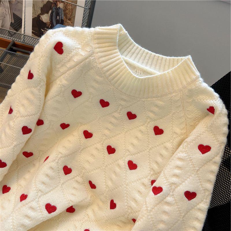 Women's round neck knitted sweater for women,casual and versatile, sweet and stylish, long sleeved sweater with painted hearts