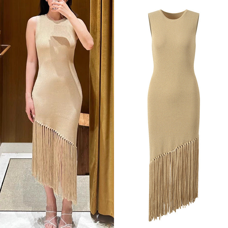 POCAHONTAS-Stunning women's knitted dress with delicate tassels in a neutral color that will take your wardrobe to new heights.