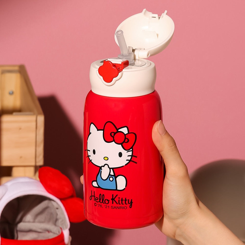 Children's insulation cup Hello Kitty in red color,capacity 630ml,thermal insulation 12-24 hours,with three covers for cup and cup-holder (bag) with belt